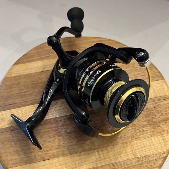 Brand New KU7000 Model Fishing Reel by Popular Brand Sougayilang! - Picture 4 of 16